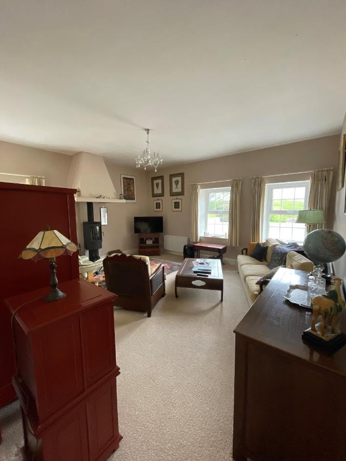 The Cottage At Riverbank Ballinamallard エクステリア 写真